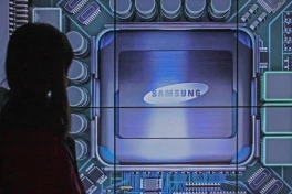 Đế chế chip nhớ Samsung lung lay hậu 'đòn' thuế quan của Donald Trump
