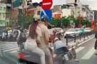 Hà Nội: Truy tìm cô gái đi xe máy cắt đầu loạt phương tiện gây va chạm liên hoàn rồi rời khỏi hiện trường