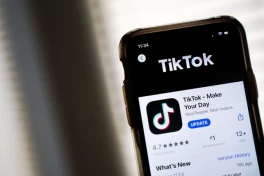 Bí mật nào khiến TikTok được Apple bật đèn xanh trên App Store?