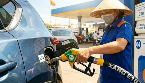 Xe hụt ga, chết máy sau khi đổ xăng E10: Nguyên nhân thật sự là gì?