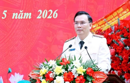 Giám đốc, Phó Giám đốc Công an nhiều địa phương được thăng hàm, nâng lương trước thời hạn