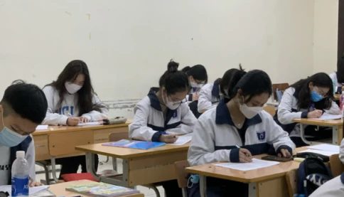 Đề thi Ngữ văn vào 10 Hà Nội 2026 : "kết nối" hay "gắn kết"?