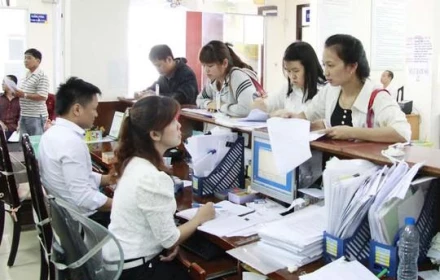 Người lao động hưởng lợi khi BHXH cắt giảm hàng loạt giấy tờ hành chính