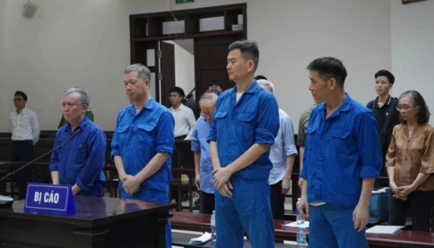 Cấp phúc thẩm giảm án cho loạt cựu lãnh đạo Vicem, 2 bị cáo được trả tự do ngay tại tòa