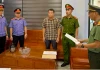 Hiệu trưởng trường tiểu học bị bắt tạm giam để điều tra nghi án nhận hối lộ