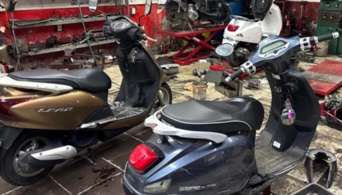 Chủ xe đổ xô bảo dưỡng trước khi dùng xăng E10, các tiệm sửa xe ăn nên làm ra