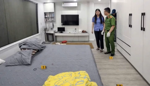 Nữ giáo viên bị chồng đánh tổn hại 95% sức khỏe đã tử vong, mẹ nạn nhân nghẹn ngào kể sự tình