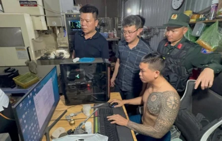 Nóng! Phát hiện 2 xưởng cơ khí bí mật chế tạo vũ khí quân dụng, bán cả nghìn đơn hàng