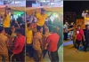 KHỞI TỐ 7 NGƯỜI TRONG VỤ KHIÊNG QUAN TÀI CÓ NGƯỜI BÊN TRONG DIỄU HÀNH GIỮA PHỐ ‼