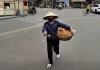 Xác minh vụ du khách nước ngoài mua 10 chiếc bánh rán với giá 430.000 đồng ở Hồ Gươm