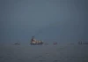 Iran tuyên bố đóng Hormuz, Mỹ - Iran tiếp tục đối đầu, giá dầu thế giới tăng mạnh
