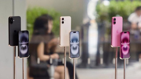 Apple vẫy vùng giữa thuế của Donald Trump, thuê hàng loạt chuyên cơ chỉ để chở thứ này!