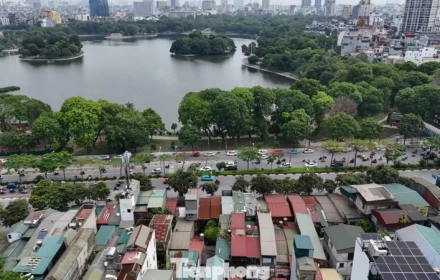 Cận cảnh khu vực sẽ di dời 110 hộ dân để làm bãi đỗ xe tĩnh trên đường Đại Cồ Việt