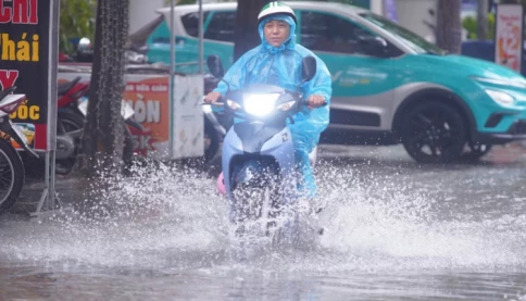 Miền Bắc đón mưa lớn diện rộng, cảnh báo lũ quét và sạt lở đất