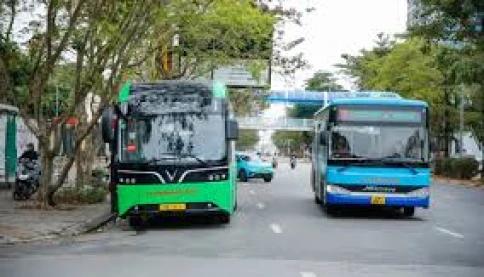 Hà Nội tung gói hỗ trợ giao thông xanh: Miễn vé xe buýt, trợ cấp đổi xe tới 20 triệu đồng