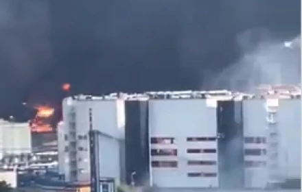Moscow bị tấn công bằng máy bay không người lái, nhà máy lọc dầu Moscow khói đen sì (video)