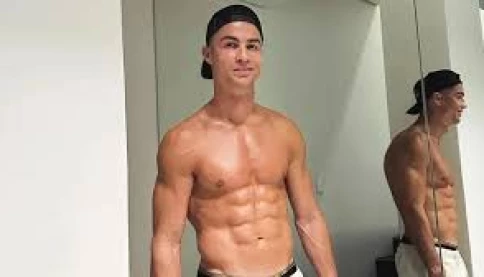 Cristiano Ronaldo, 41 tuổi, được cho là chỉ mới 28,9 tuổi về mặt sinh học. Liệu cách đo tuổi này có cơ sở khoa học?