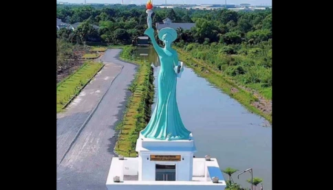 Tượng “Nữ thần Khai Phóng” bị phản ứng dẫn đến phải tháo dỡ: Vấn đề nằm ở thiết kế hay cách kể câu chuyện?
