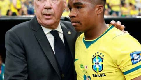 Brazil lần đầu tiên lội ngược dòng ngoạn mục ở vòng loại trực tiếp World Cup sau 88 năm!