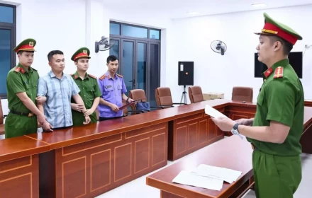 Diễn biến mới vụ điểm thi Toán bất thường ở Tuyên Quang: Một giáo viên bị tạm giữ khẩn cấp