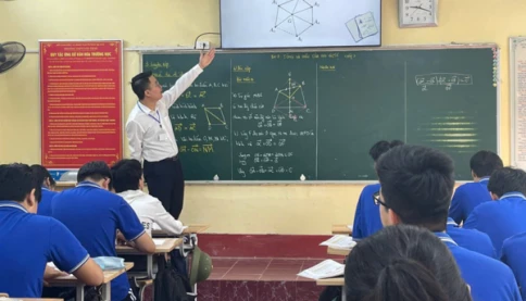 7 gạch đầu dòng cho thấy profile thầy giáo Nguyễn Hà Duy Tuyên Quang. Thật đáng tiếc