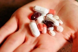 Bộ Y tế đề nghị xử lý người nổi tiếng quảng cáo 'nổ' thực phẩm chức năng