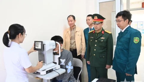 Bộ Quốc phòng nói rõ quy định về hình xăm và tật khúc xạ khi tuyển chọn nghĩa vụ quân sự