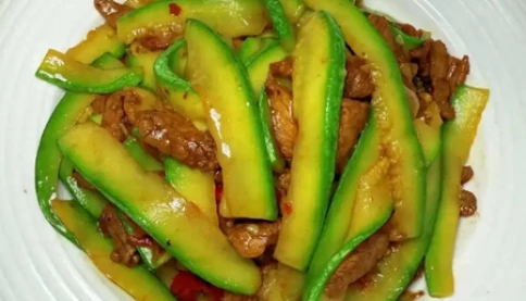 Loại rau chứa nhiều kali, người trung niên và người cao tuổi nên ăn cách ngày, giúp chân và chân chắc khỏe và tốt cho gan