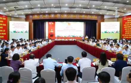 Cải cách tiền lương giai đoạn mới: Những thông tin đáng chú ý từ định hướng của Bộ Nội vụ