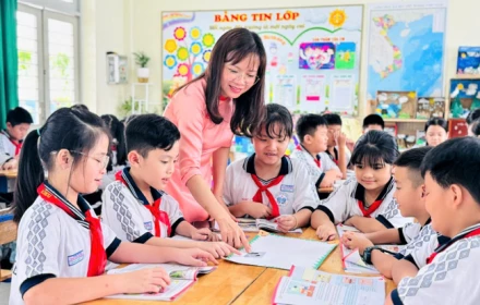Chính phủ yêu cầu hoàn thành sắp xếp cơ sở giáo dục trước 30/8/2026; khẩn trương tuyển dụng, rà soát, điều chuyển, bố trí giáo viên