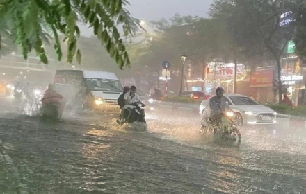 Biển Đông có thể xuất hiện 1-2 cơn bão trong 1 tháng tới, Bắc Bộ mưa lớn, Trung Bộ tiếp tục hứng nắng nóng gay gắt