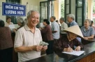 Bộ Nội vụ hướng dẫn cách xếp lương đối với Chủ tịch UBND xã sau sắp xếp bộ máy như thế nào?