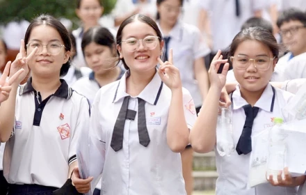 Không chỉ là 140 điểm 10: Vì sao Thủ tướng phải trực tiếp xử lý vụ Tuyên Quang?