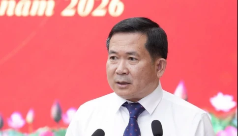 Tướng Đinh Văn Nơi nhận công tác mới