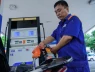 Giá xăng dầu đồng loạt tăng từ 15h ngày 16/7, xăng E10 RON 95 vượt 20.500 đồng/lít