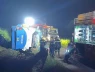 Xe khách lao khỏi cao tốc Pháp Vân - Cầu Giẽ: 4 người tử vong, 28 người bị thương, lực lượng cứu hộ xuyên đêm cứu nạn