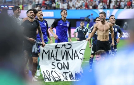 Tại sao Argentina bị FIFA điều tra sau trận thắng Anh? Liệu Messi và đồng đội có nguy cơ mất vé đá chung kết World Cup 2026?