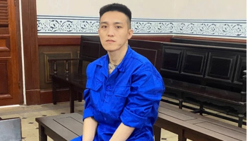 Bản án cho kẻ livestream cảnh hành hung bạn gái rồi ném nạn nhân từ mái nhà xuống đất
