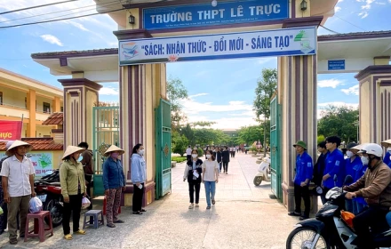 Nóng: Khởi tố vụ sai phạm thi tốt nghiệp THPT tại Quảng Trị sau tin nhắn gửi Bộ GD-ĐT