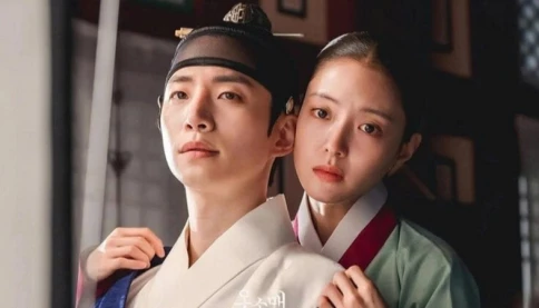 Tử vi tuần mới 20/7 - 26/7: Tuổi Tý nắm bắt cơ hội để tạo bước tiến mới, Tuổi Dần đừng để áp lực làm chùn bước