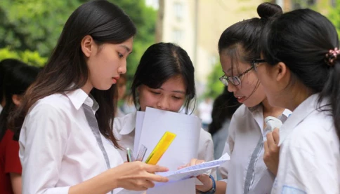 2K8 và phụ huynh cần kiểm tra ngay hồ sơ xét tuyển: Các trường phát hiện bất thường về chứng chỉ ngoại ngữ
