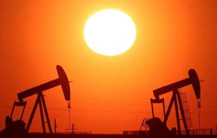 Eo biển Hormuz gần như tê liệt: Mỹ - Iran đẩy xung đột lên nấc thang mới