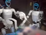 Robot hình người lần đầu tiên tự tay mổ nội soi thành công: Bước ngoặt có thể thay đổi ngành phẫu thuật