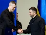 Vì sao Zelensky sa thải bộ trưởng quốc phòng đang lúc nước sôi lửa bỏng?