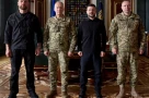 Tổng thống Zelensky đang chịu áp lực phải phục chức cho bộ trưởng quốc phòng bị sa thải