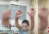 Một người phụ nữ bị bỏng nặng khắp cơ thể, bao gồm cả mười ngón tay, khi đang dùng điện thoại sạc pin trên giường