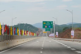 Cao tốc mới qua Hà Tĩnh, Quảng Bình và Nha Trang sẽ được đi tốc độ bao nhiêu để không bị phạt?