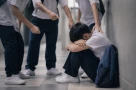 Nạn nhân bị bắt nạt thường im lặng vì sao? Chuyên gia chỉ ra những dấu hiệu cha mẹ cần lưu ý