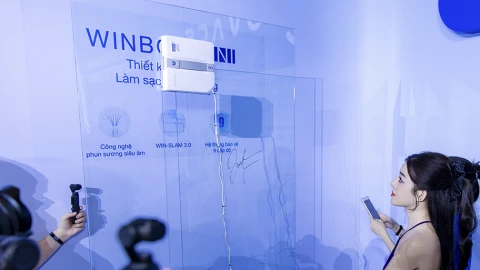 Ecovacs tung ra robot lau kính nhỏ gọn nhất ở Việt Nam