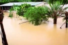 Mưa lớn xuyên đêm, hơn 70 hộ dân ở Bảo Lộc bị ngập, khẩn trương di dời
